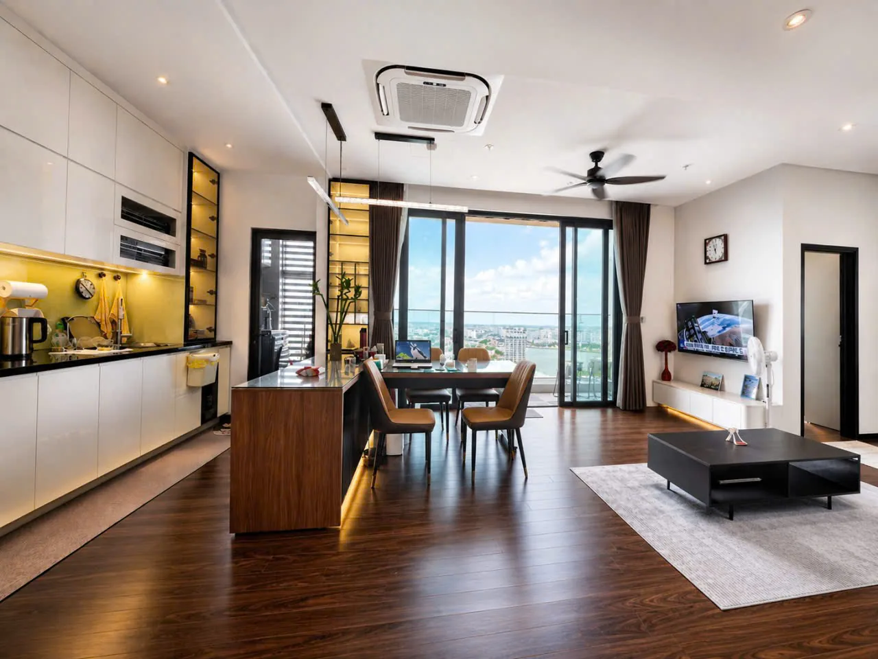 Cho thuê căn hộ 2 phòng ngủ The Panoma 1, 100 m², view sông Hàn